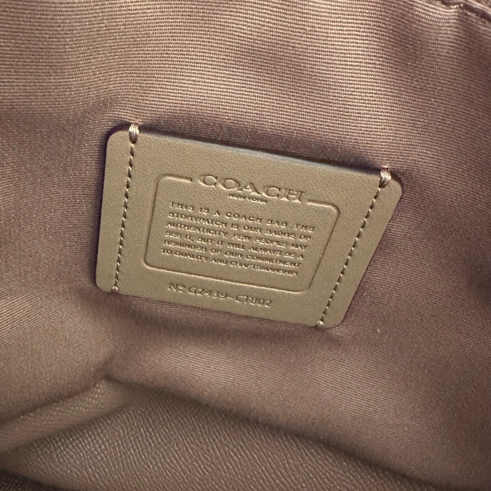 Coach Tan Signature Women's Bag - Picture 4 of 5